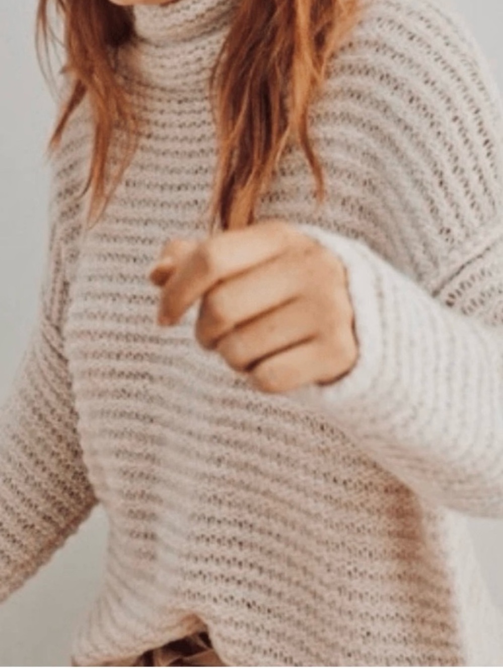 aerie Oversized Cowl Neck Chunky Knit Sweater Cream Tan large